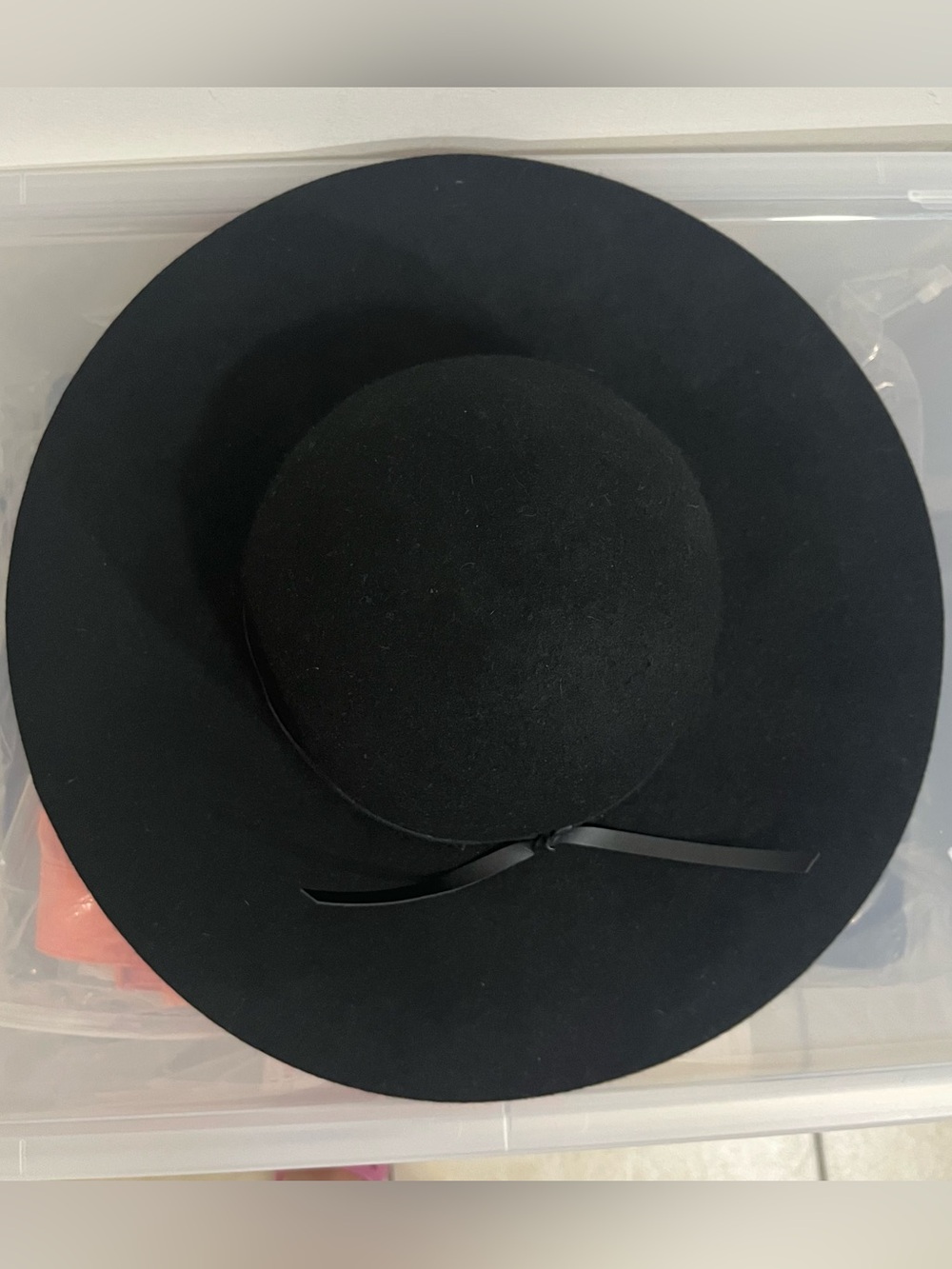 Old Navy Black Wide-Brim Felt Wool Hat Leather Ribbon Trim Old Money Classic